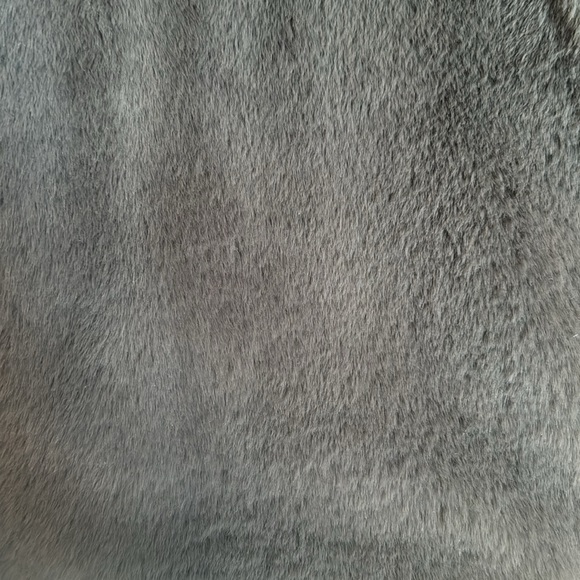 Abercrombie & Fitch Faux Fur Jacket - Picture 4 of 6